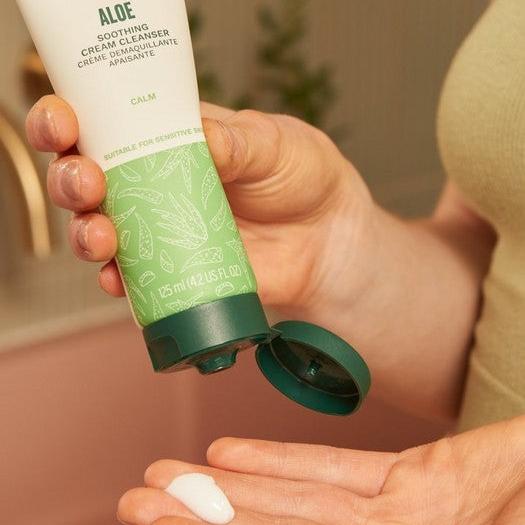 The Body Shop Aloe Soothing Cream Cleanser