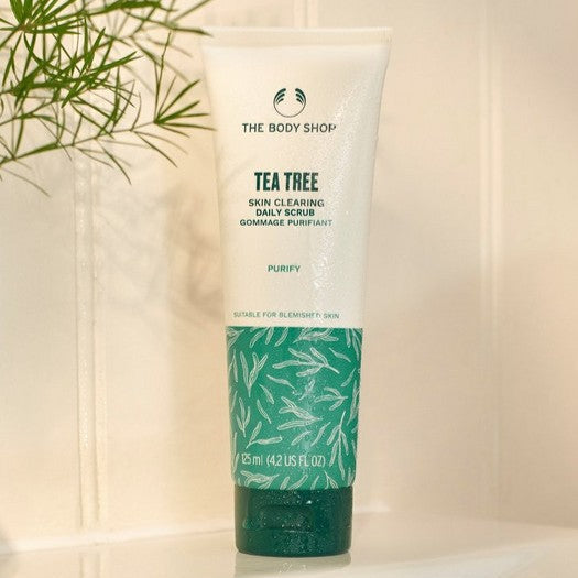 The Body Shop Tea Tree Skin Clearing Daily Scrub