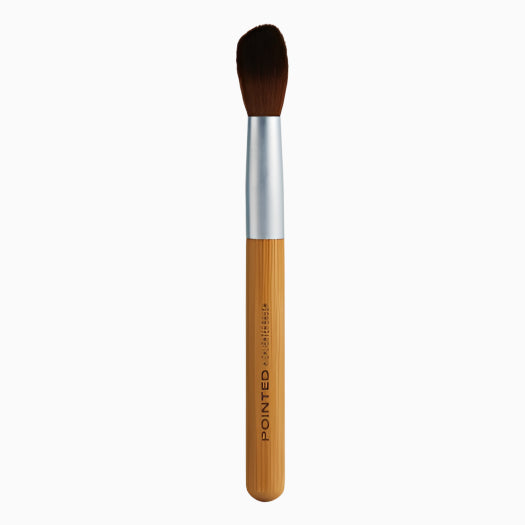 The Body Shop Pointed Highlighter Brush