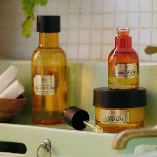The Body Shop Oils Of Life™ Sleeping Cream