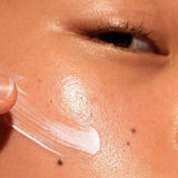 The Body Shop Skin Defence Multi- Protection Light Essence SPF 50 PA +++