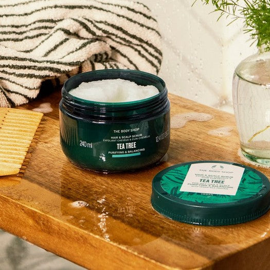 The Body Shop Tea Tree Purifying & Balancing Hair & Scalp Scrub